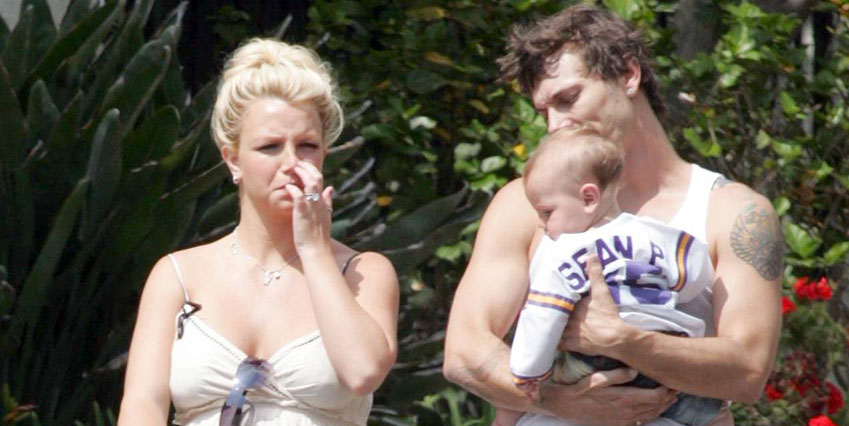 Britney Spears och Kevin Federline har tv&aring; barn tillsammans och delad v&aring;rdnad. 