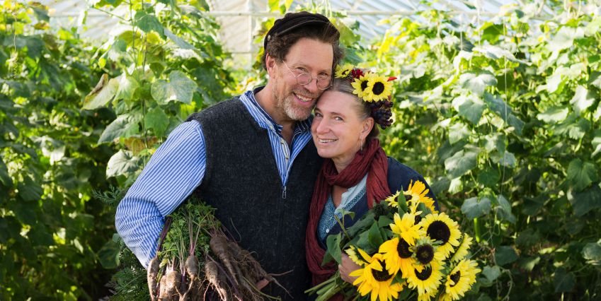Gustav och Marie Mandelmann flydde storstaden för ett lugnt liv på Österlen.