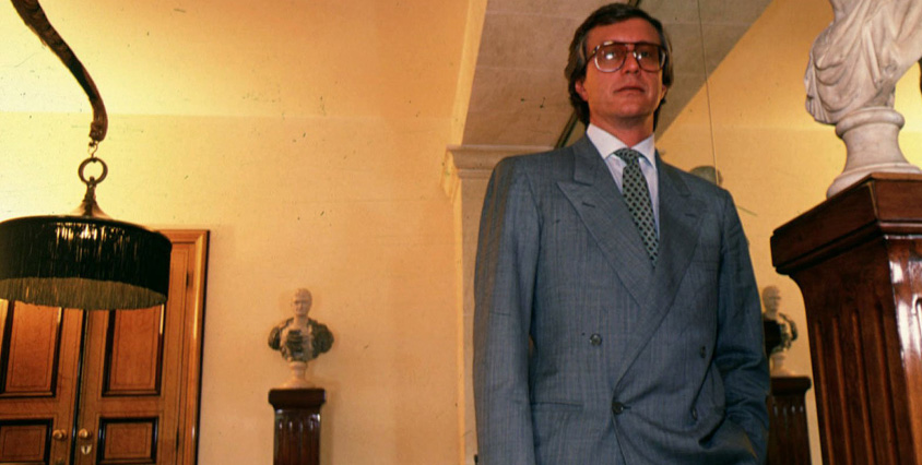 N&auml;r hon inte fick vad hon ville ha s&aring; lejde hon en yrkesm&ouml;rdare. Patrizia betalade Benedetto Ceraulo tre miljoner kronor. 