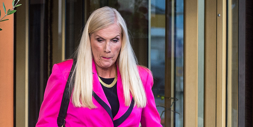 gunilla haktet stor 14 - Stoppa Pressarna