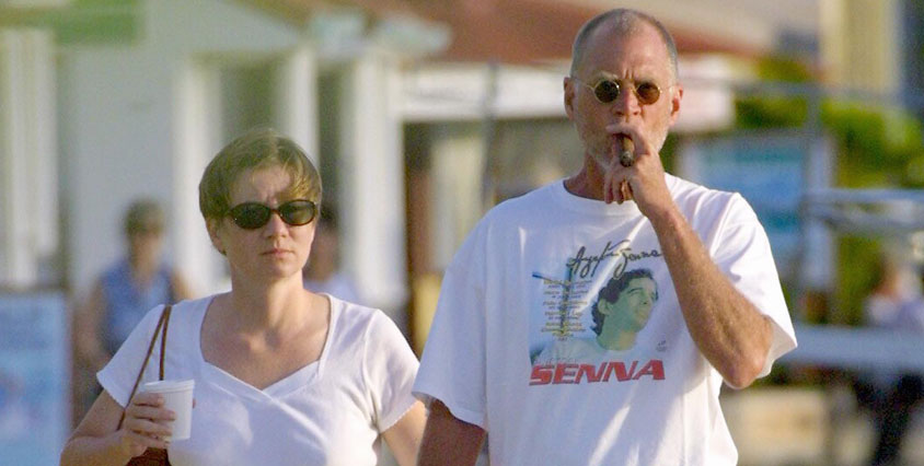 Under flera års tid surrade otrohetsryktena som små bin runt den legendariske talkshowvärden David Letterman. Och mitt under en sändning tog han 2009 bladet från munnen och erkände att han haft affärer med flera kollegor. Många trodde först att den humoristiske programledaren skojade, för att sedan inse att han menade allvar.