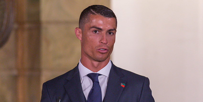 Der Spiegel s&ouml;kte Ronaldo och hans talesm&auml;n i 18 m&aring;nader &ndash; utan resultat. Nu publicerar man &auml;nd&aring; sin information. 