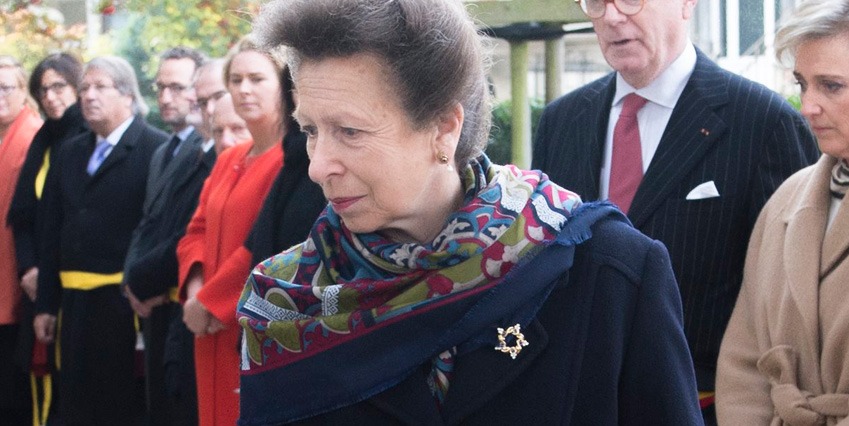 6. N&auml;r prinsessan Anne skiljde sig fr&aring;n Mark Phillips 1992 blev det stora rubriker. 