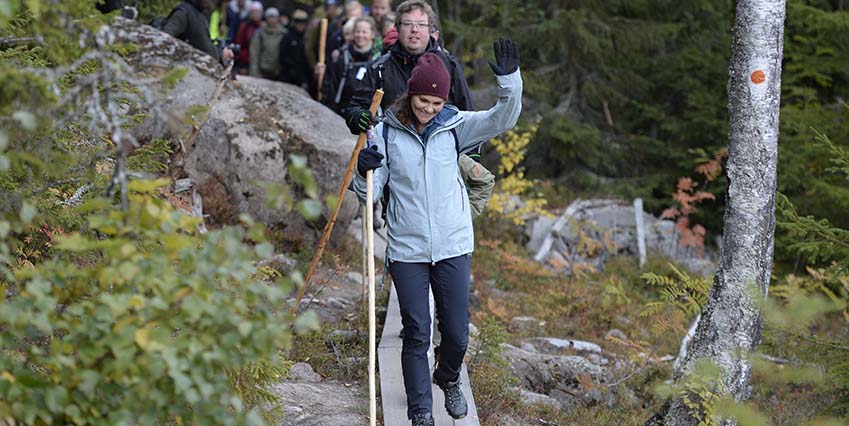 Hon &auml;r frejdig v&aring;r kronprinsessa. Den tuffa vandringen var inga problem f&ouml;r v&auml;ltr&auml;nade Victoria.