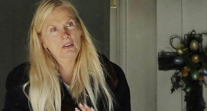 Gunilla Perssons dotter f&ouml;rd till sjukhus