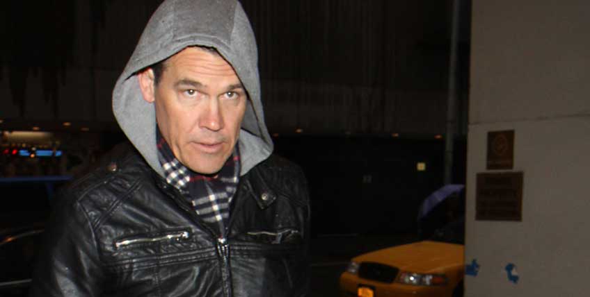 Josh Brolin hamnade i barslagsmål. Nu har han checkat in på rehab.