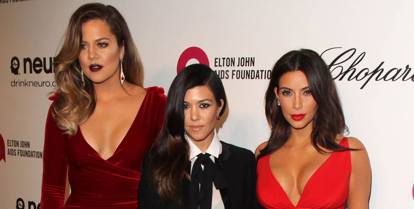 Khloe med systrarna Kourtney och Kim Kardashian.