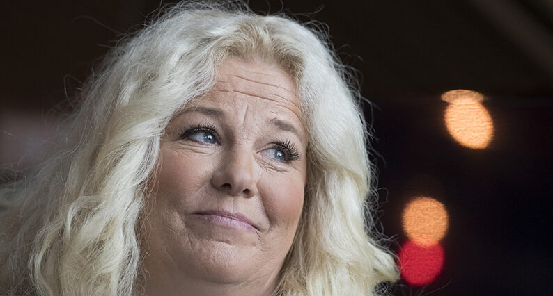 Mia Parneviks &auml;ktenskap pl&ouml;tsligt splittrat