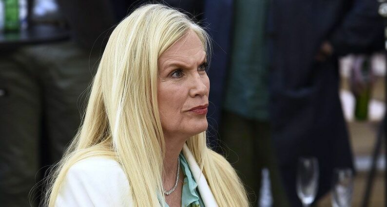 Gunilla Perssons m&auml;rkliga utspel om sin kropp f&ouml;rbryllar