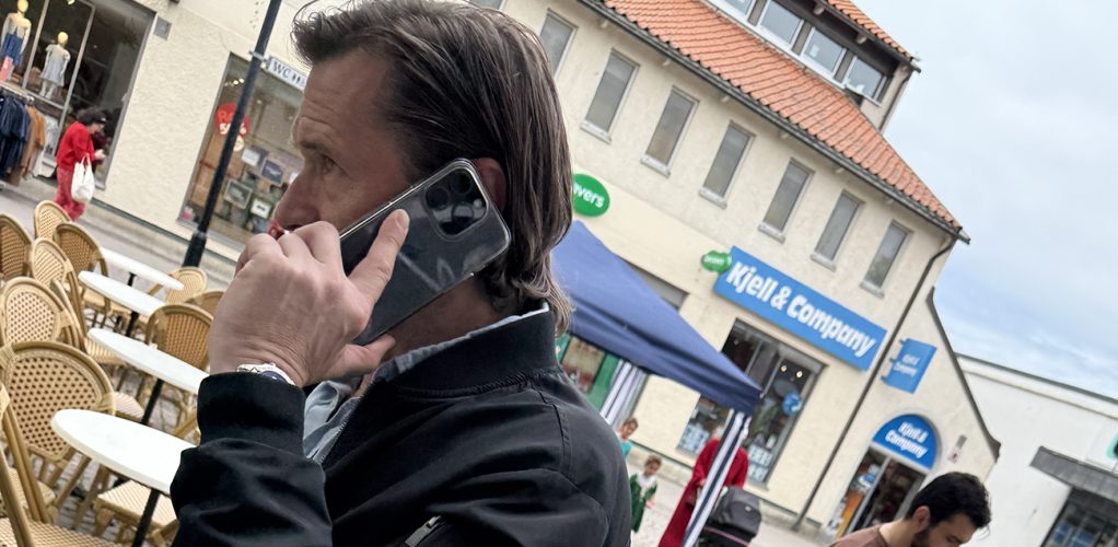 Martin Melin skyndar vidare i tillvaron.