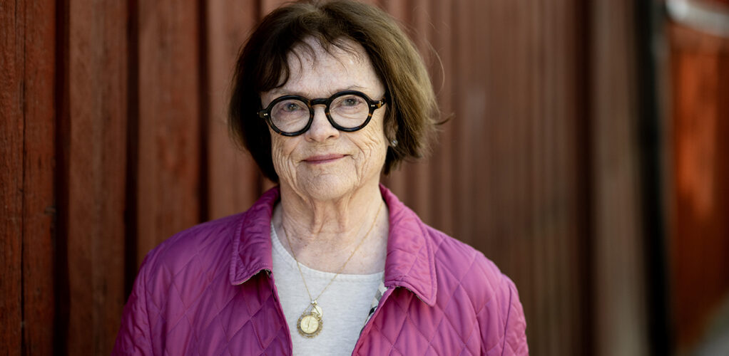 Cecilia Hagen gick p&aring; internatskolan Sigtuna samtidigt som kungen, det hj&auml;lper inte, nu riskerar hon att tvingas flytta.