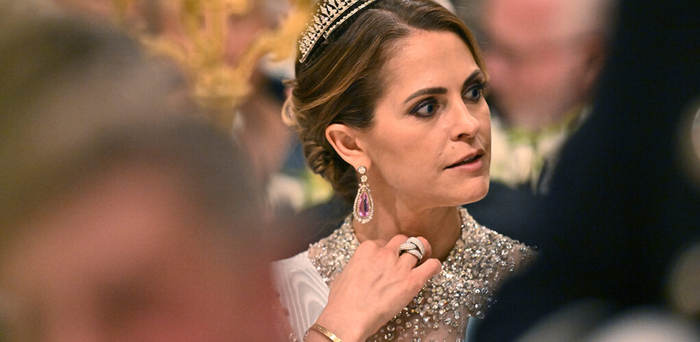 Det var inte heller s&aring; att prinsessan Madeleine sken upp under galamiddagen i Rikssalen p&aring; kungliga slottet.
