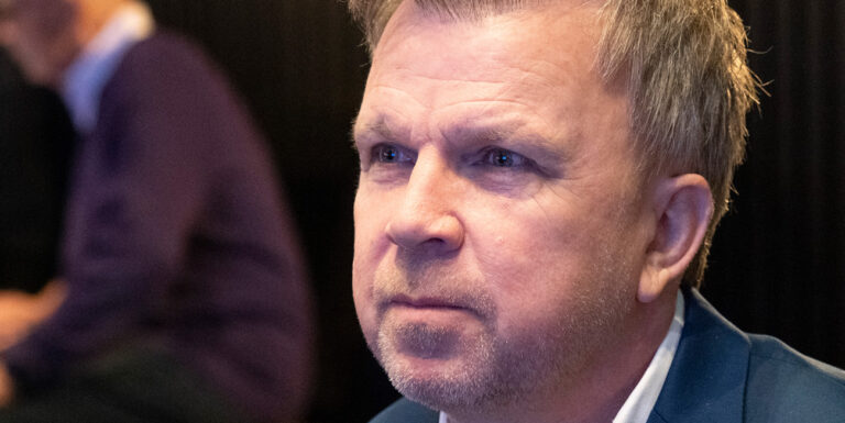 Richard Herreys vilda vrede &ndash; efter bakslaget p&aring; jobbet