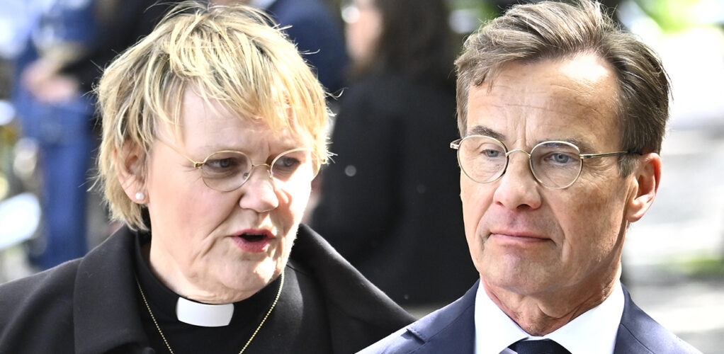 Nu är goda råd dyra. Birgitta Ed ska utredas av kyrkan, hon riskerar att bli av med prästkragen och till hösten tyder allt på att maken Ulf blir av med sitt jobb. så kan det gå med tanke på att politik är en förtroendebransch.