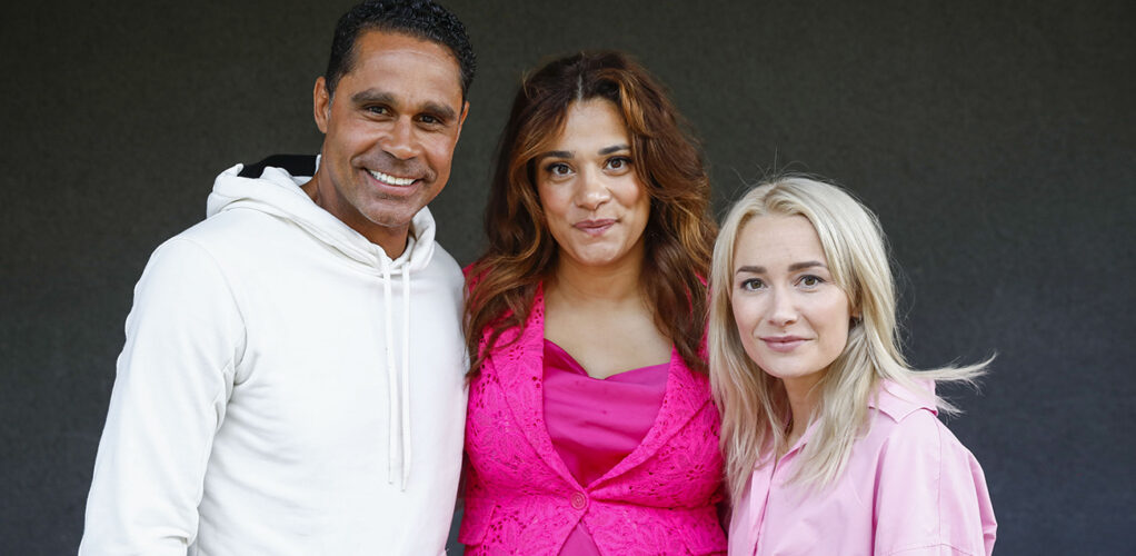 H&auml;r presenterade Daniel Nannskog, Farah Abadi och Ellen Bergstr&ouml;m SVT:s h&ouml;sttabl&aring;.