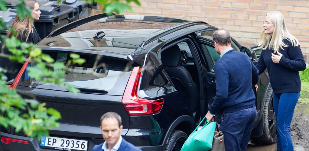 Mette-Marit har tvingats till att ta hjälp av syrgas nästan dygnet runt den sista tiden.