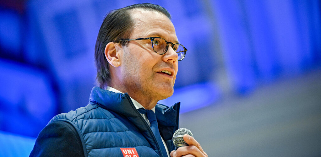 Prins Daniel vid Paralympics i Italien. Han &auml;r mycket sportintresserad och ser till att engagera hela kungahuset i idrottsr&ouml;relsen.