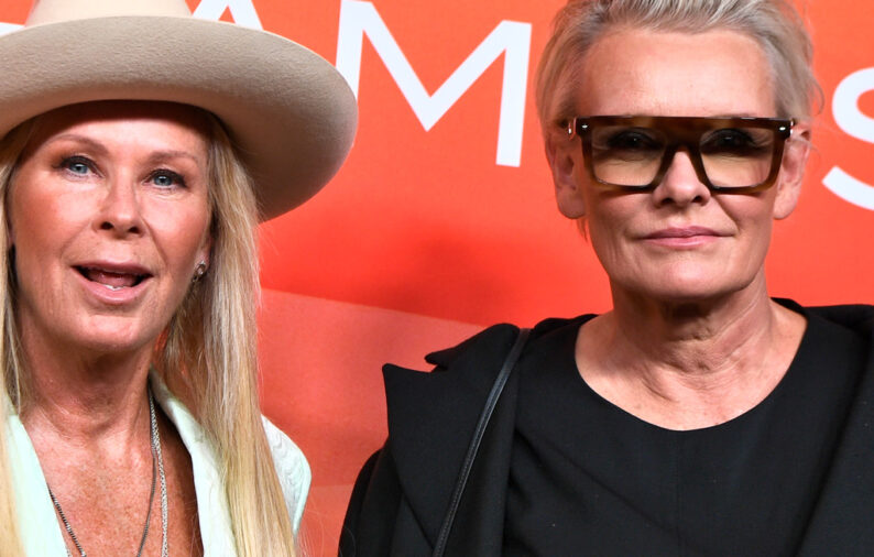 Efva Attlings nya k&auml;rleksbesked med Eva Dahlgren
