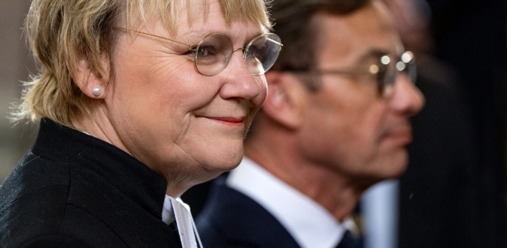 Birgitta Ed får dock plötsligt stöd från en känd högerdebattör.