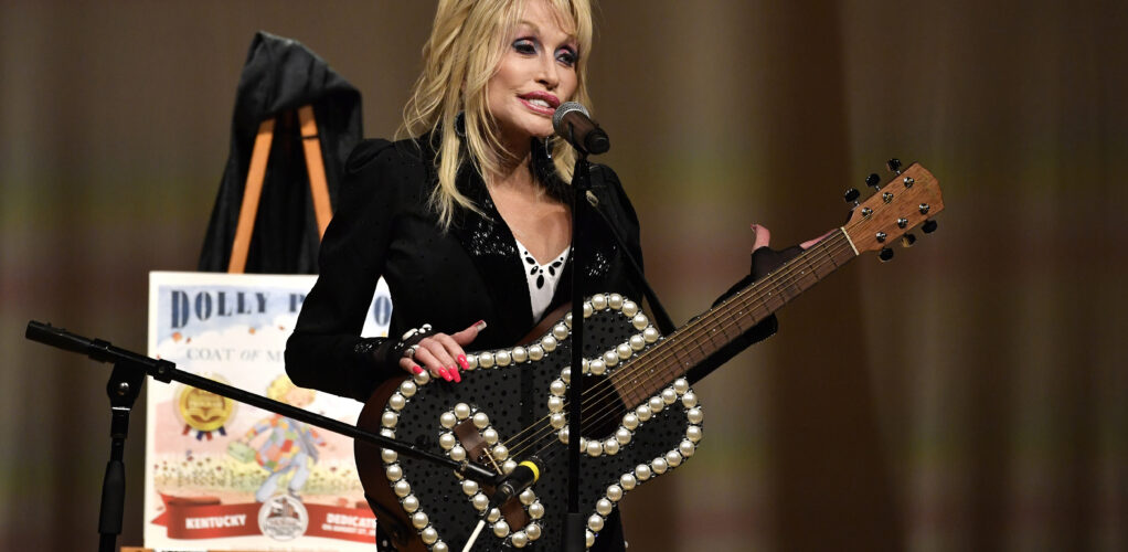 Dolly Parton blev 80 år. Nu sörjs den älskade stjärnan av fans och artistkollegor världen över,