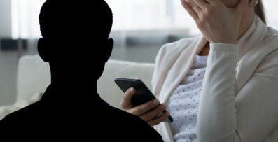 VM-stj&auml;rnan polisanm&auml;ld av kvinnlig artist &ndash; efter sexbilder och stalking