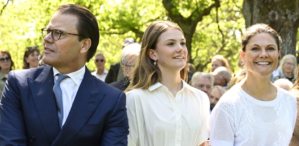 Nazismen tycks frodas på skolan där Victoria och Daniel har satt prinsessan Estelle.
