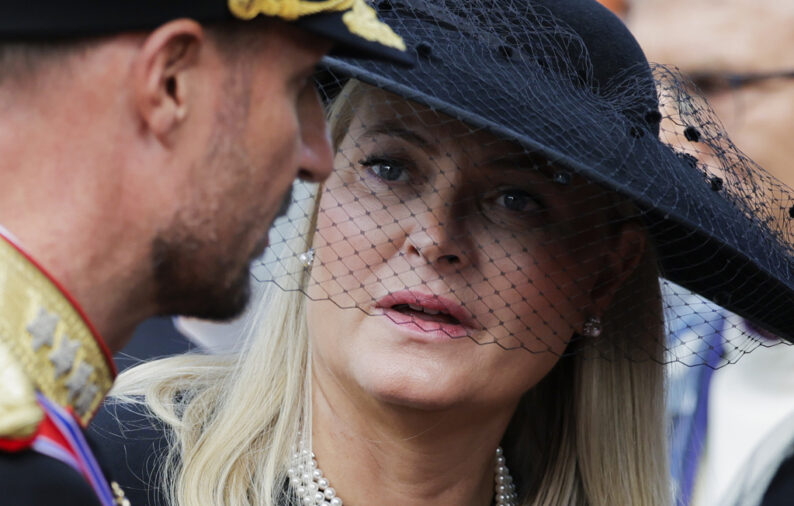 Mette-Marit indragen i ny j&auml;tteskandal &ndash; polisen inkopplad