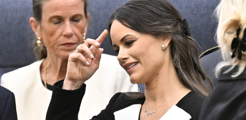 Prinsessan Sofia har uppskattat salongens behandlingar. Nu tvingas företaget bakom dem be om ursäkt.